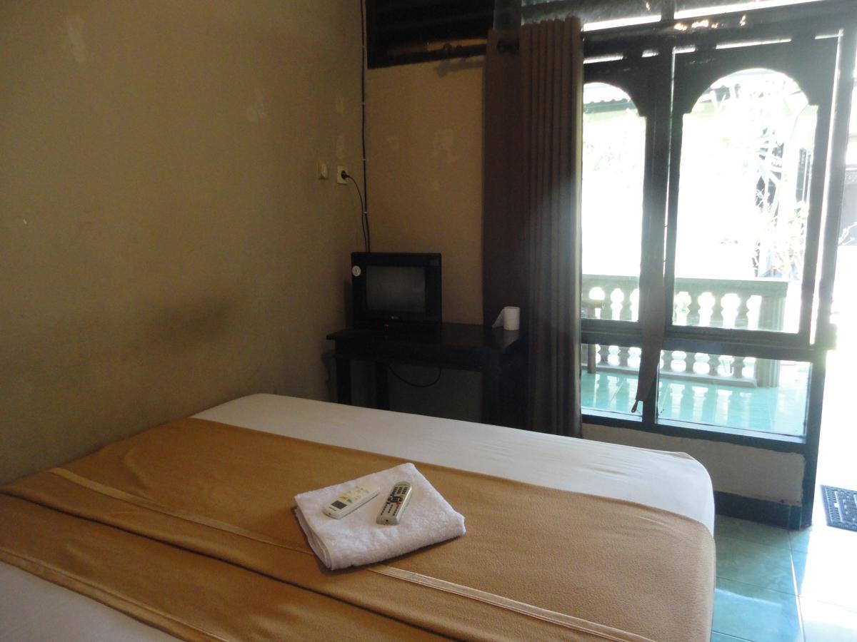 Pakuna Beach Senggigi Eksteriør billede