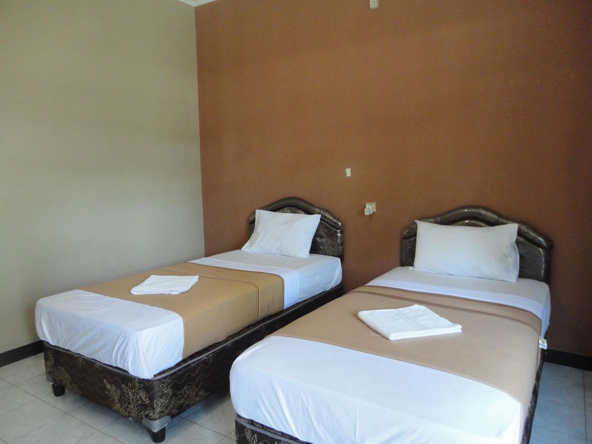 Pakuna Beach Senggigi Eksteriør billede