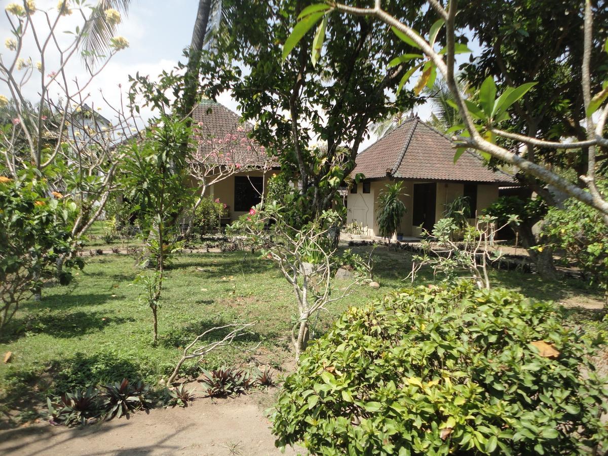 Pakuna Beach Senggigi Eksteriør billede